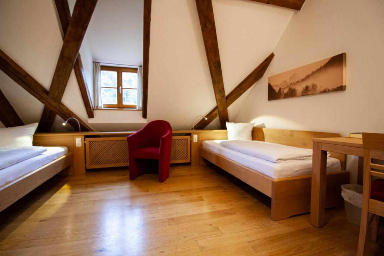 Gaestehaus St. Georg - Weltenburger Klosterbetriebe Gmbh Kelheim Buitenkant foto