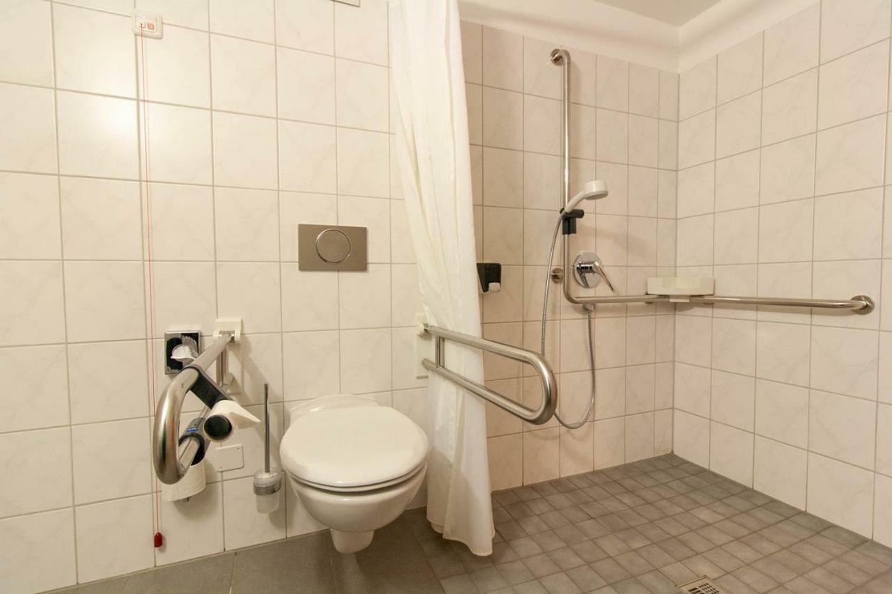 Gaestehaus St. Georg - Weltenburger Klosterbetriebe Gmbh Kelheim Buitenkant foto